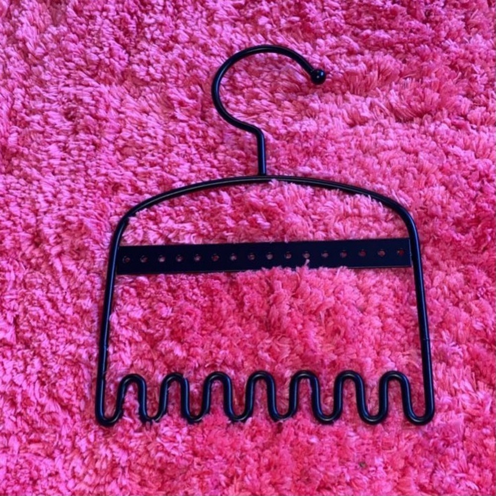 Jewelry Hanger